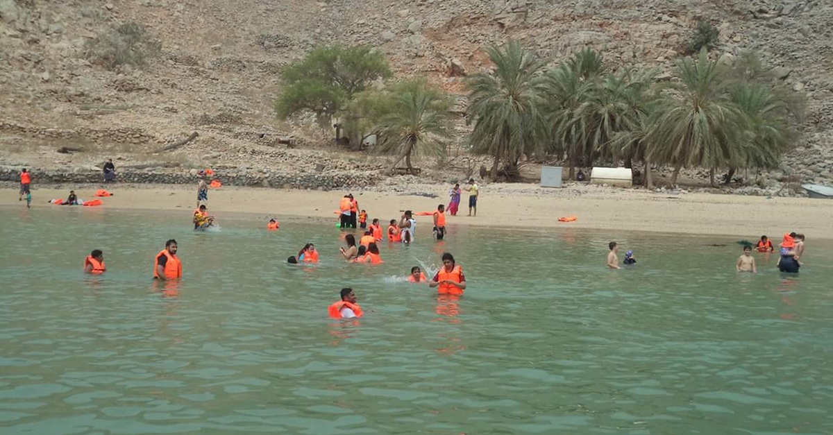 Oman Musandam Dhow Cruise: Water Sports & Buffet Lunch Oman Musandam Dhow Cruise: Water Sports & Buffet Lunch