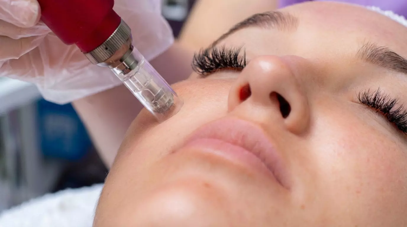 60 oder 90 Min. Gesichtsbehandlung nach Wahl, opt. + Gesichts-Massage