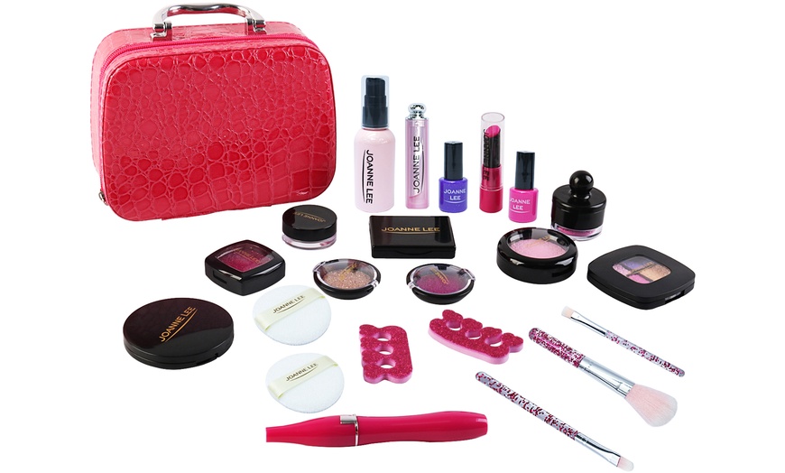 Image 3: Makeup Vanity Carry Case Play Set