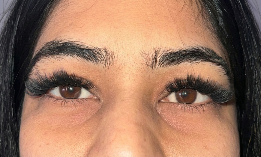Image 7: Get Stunning Russian Mega Volume Eyelash Extensions