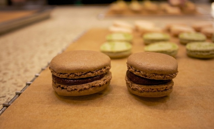Image 6: Macaron Baking Class