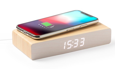 Sveglia-caricabatterie in legno con cavo micro-USB