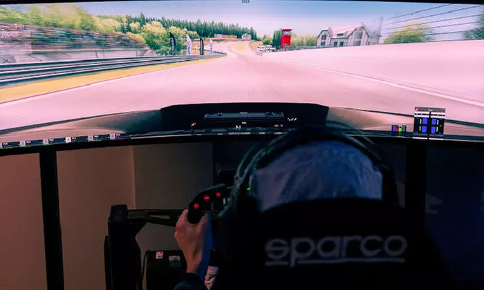 1 ou 2 sessions de simulation automobile avec Sim Drivers