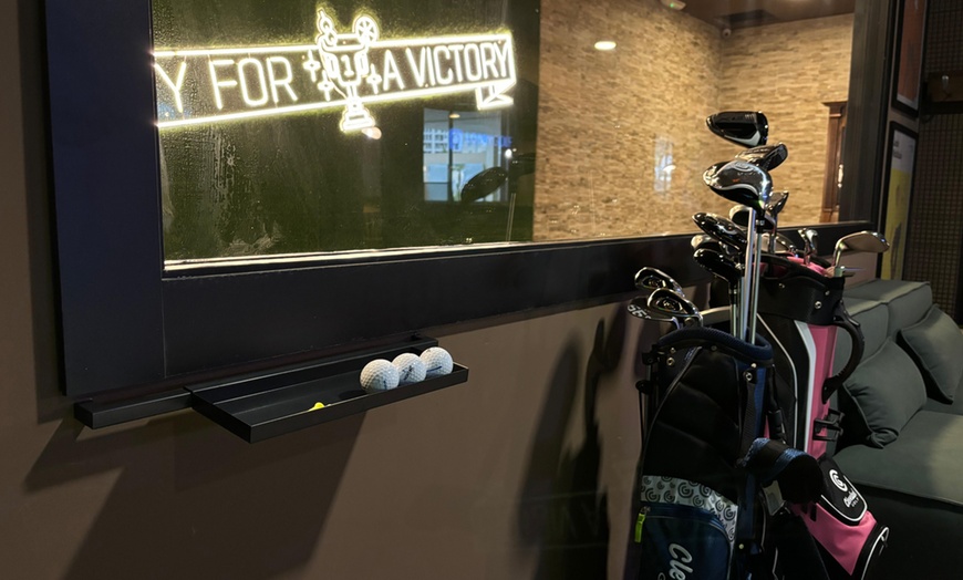 Image 13: Simulador de golf indoor: hasta 20 horas de juego para 1-6 personas
