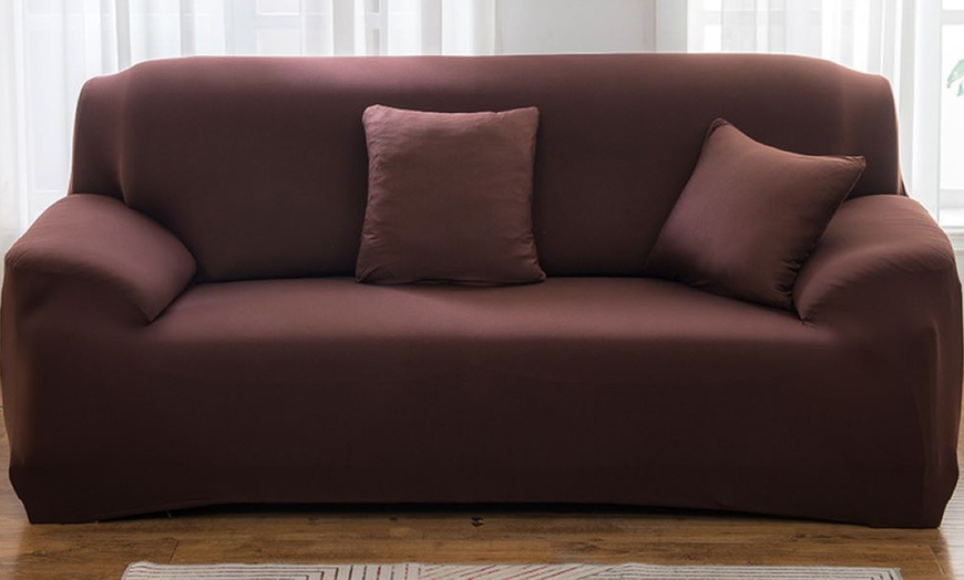 Image 4: Stretchy Protective Sofa Cover