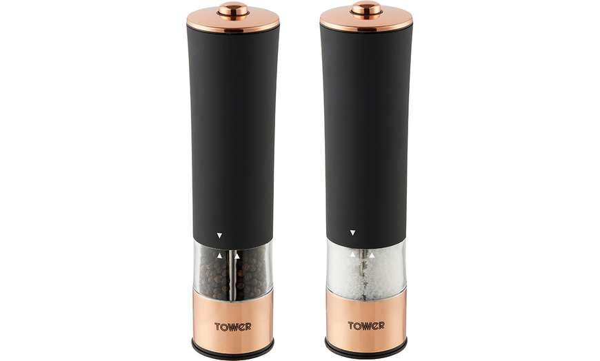 Image 3: Set of Tower Electric Salt and Pepper Mills