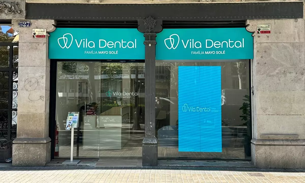 Limpieza dental y revisión con opción a TAC dental en clínica familiar