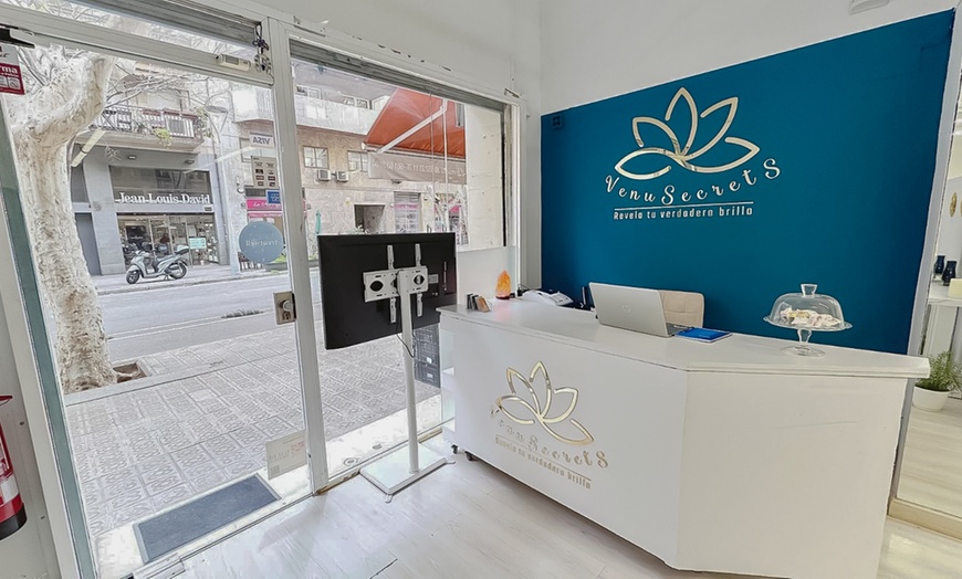 Image 3: ¡Redefínete! 2 o 4 sesiones de masaje drenante con radiofrecuencia 