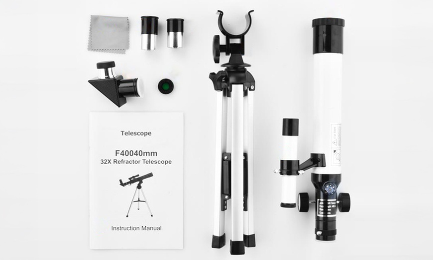 Image 8: Portable 32X Magnification Astronomical Telescope