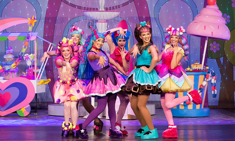Shopkins Live! Shop It Up! on Friday, December 1, at 7 p.m. - Second Medium