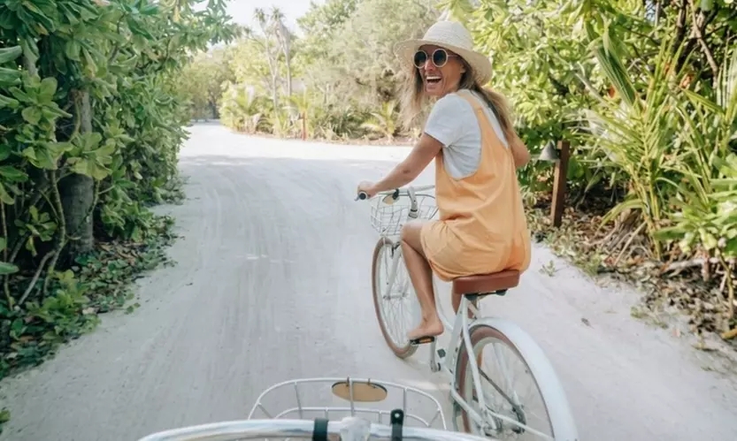 Ruta e-bike por Cabo de Palos y La Manga con fotos, brindis y snack