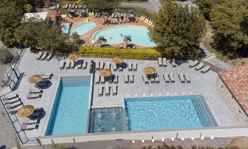 Image 4: Rent-a-Tent: 7 Nächte auf einem Campingplatz Ihrer Wahl