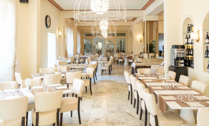 Image 15: Montecatini Terme: Doppel- oder Zweibettzimmer inkl. Frühstück