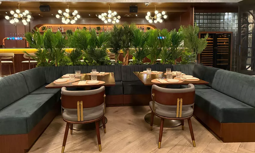 Image 4: Enjoy Food & Drink at The Crown Gastro Kitchen Up to 500 Spend