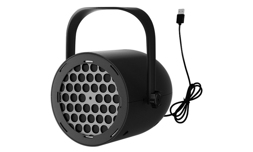 Image 8: Festive-Design LED Projector Light