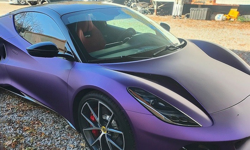 Image 4: Small, Mid-Size, or Large Vehicle Detail for Interior and Exterior