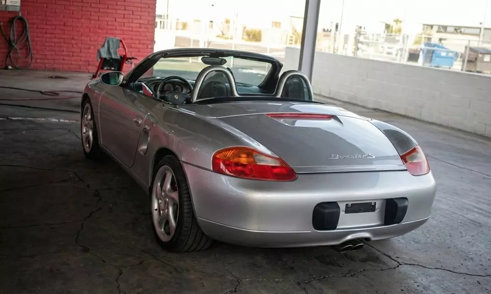 Full Synthetic Oil Change with Filter Replacement & MPI / 2 Cars