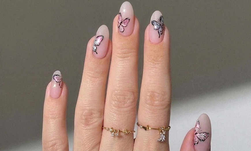 Image 2: Long-Lasting Gel Manicures & Pedicures for Polished Nails