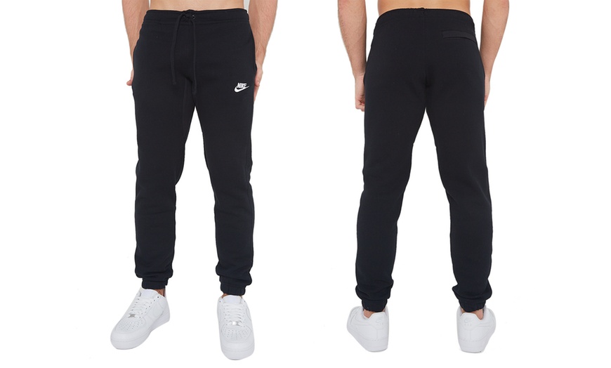 Image 5: Nike Men's Crew Neck Clubfleece Tracksuit Set