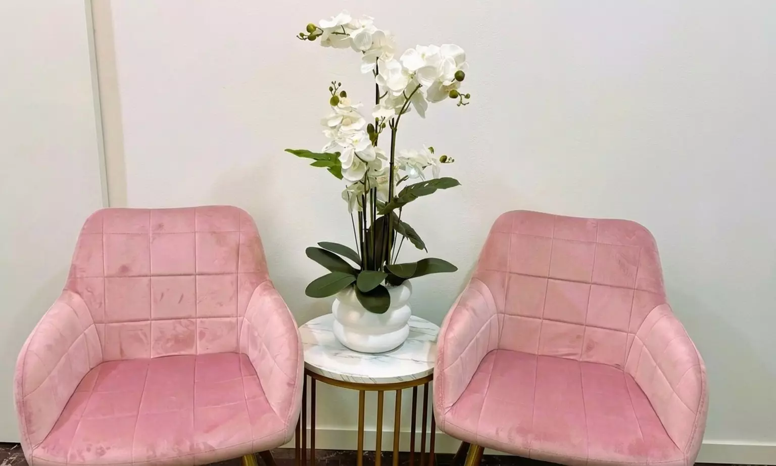 1 o 2 sesiones de hidratación profunda de labios con Dermapen para 1