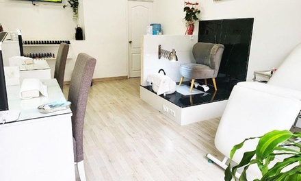 Sesión de pedicura con esmaltado normal o semipermanente - Buscemi Beauty