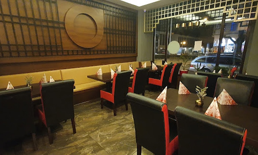 Image 10: Chinesisches All-you-can-eat Mittags- oder Abendbuffet für 1-2 Pers.