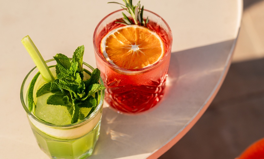 Image 6: Rooftop Style Night Brunch & Soft/House Beverages w/ DJ Experience