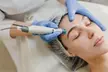 Stralende huidboost met een hydrafacial-behandeling met naar keuze dermaplaning en Oxygen-behandeling (tot 33% korting) - Image 2