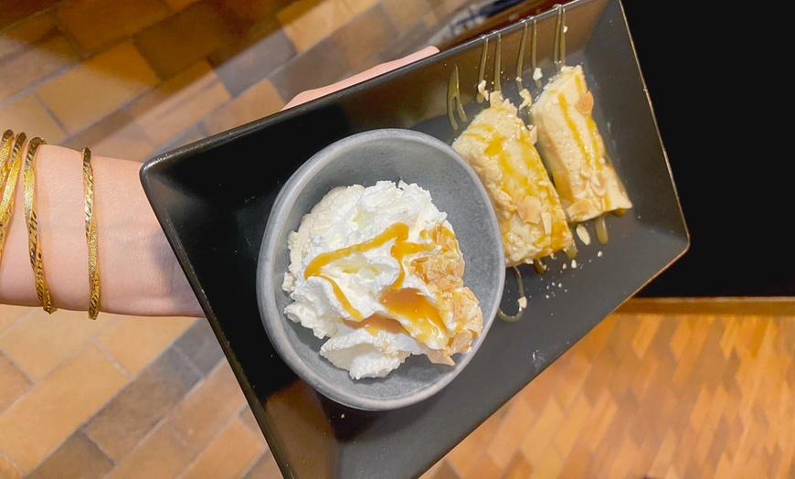 Image 6: Formule plat et dessert ou entrée plat et dessert pour 2 ou 4 p.