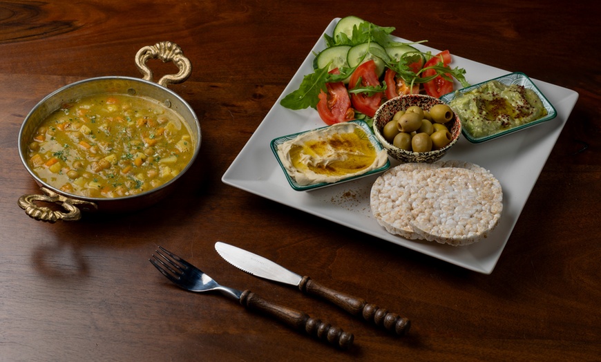 Image 3: Veganes Frühstück nach Wahl inkl. O-Saft oder Kaffee