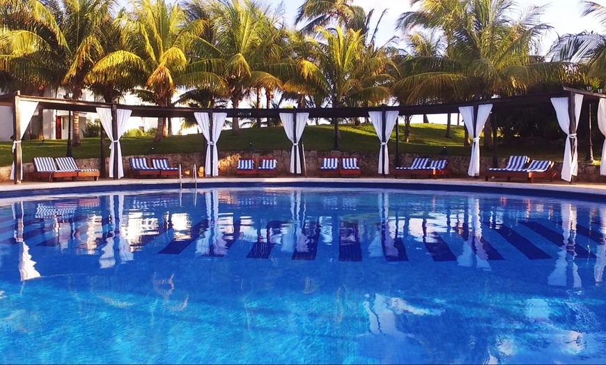 Image 4: ✈ 4-Night All-Incl. Cancún Vacation with Air