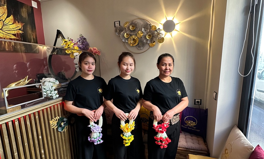 Image 5: Massage aux huiles avec Waree Thai Massage Neuilly Sur Seine