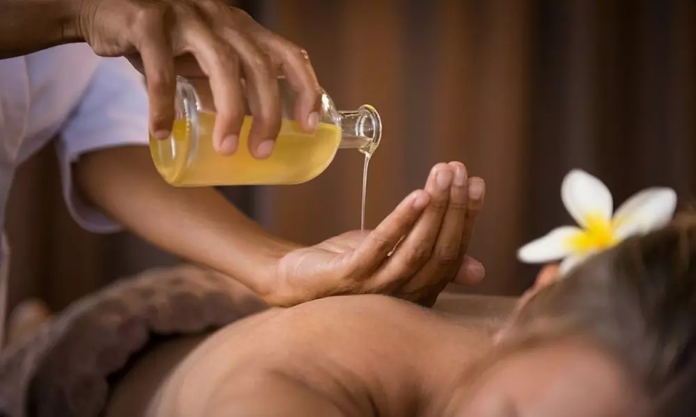 60 or 90 Minute Therapeutic Deep Tissue Massage & Pain Relief Massage