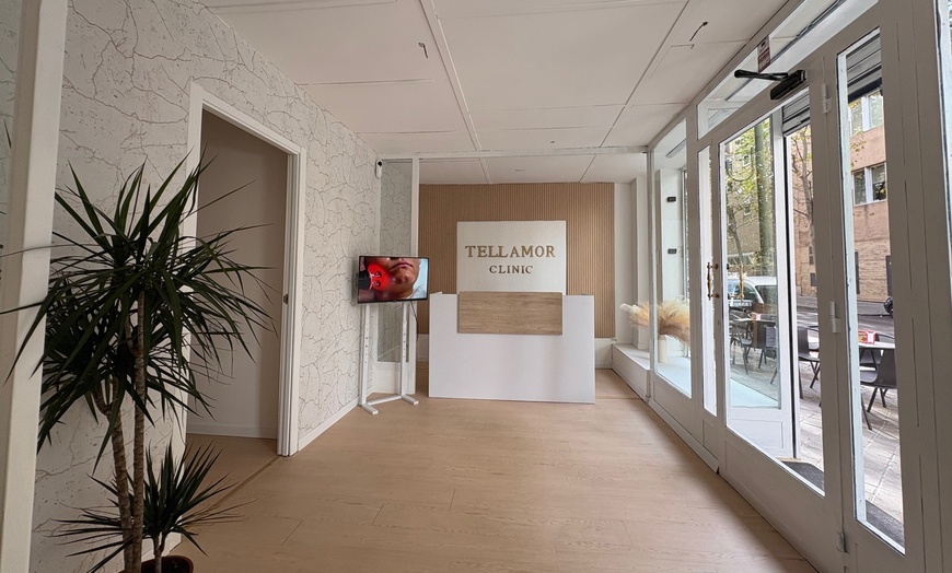 Image 4: Manicura spa de lujo con esmalte semipermanente, pedicura spa detox