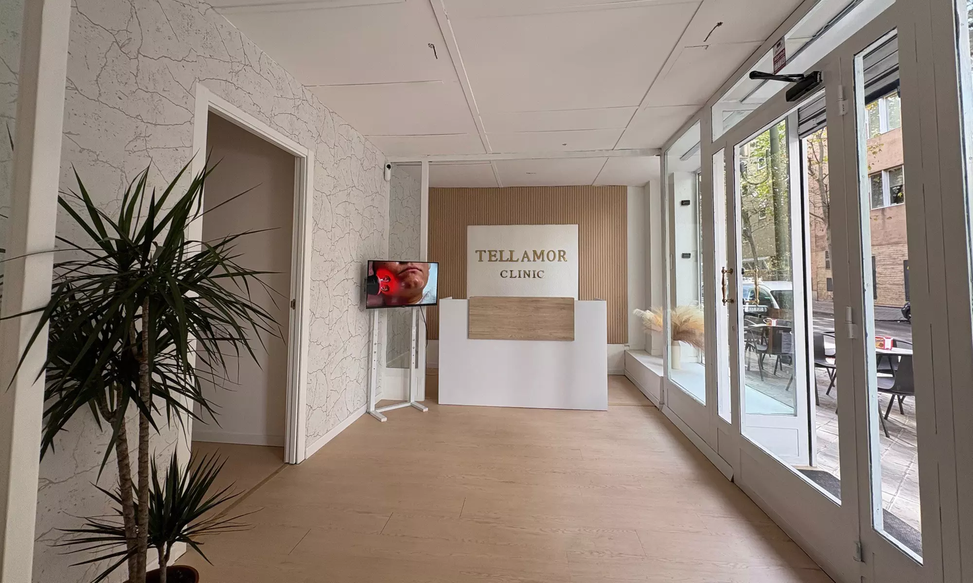 Manicura spa de lujo con esmalte semipermanente, pedicura spa detox