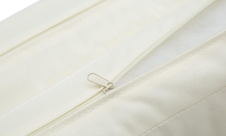 Image 4: Outsunny Rattan-Effect Two Seater Day Bed