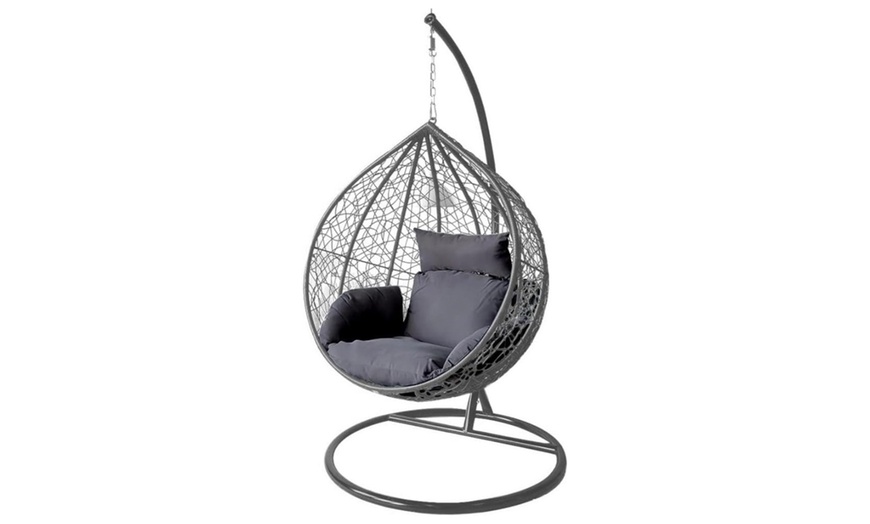 Image 3: Alivio Rattan Effect Hanging Basket Egg Chair