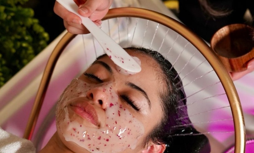 Image 1: 30-90 Min. Head Spa Erlebnisse von Bliss bis Deluxe für 1 Person
