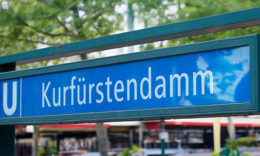 Image 4: Berlin: Doppelzimmer mit Grab‘n Go-Frühstück