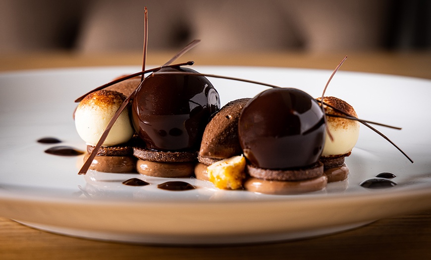 Image 2: Escapade gastronomique avec accès spa au cœur de la Bourgogne