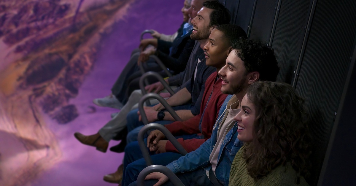 Flyover in Chicago Tickets – Immersive Flight Experience Deals for Believe Chicago & Canadian Rockies