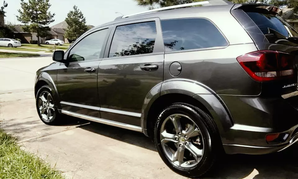 Sparkling Ride Awaits: Mobile Car Wash at Yourdetailers