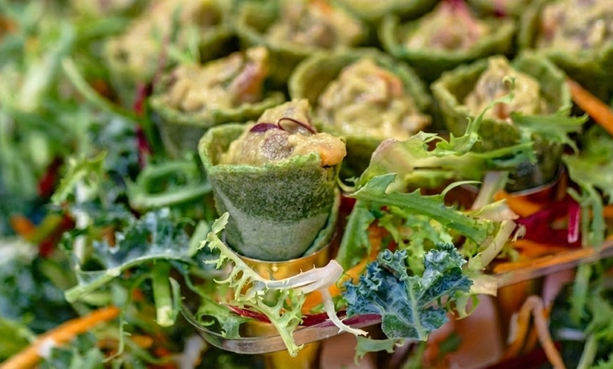 Image 7: Join Lavish Buffet: Tallest Hotel Iftar Buffet with Ramadan Beverages