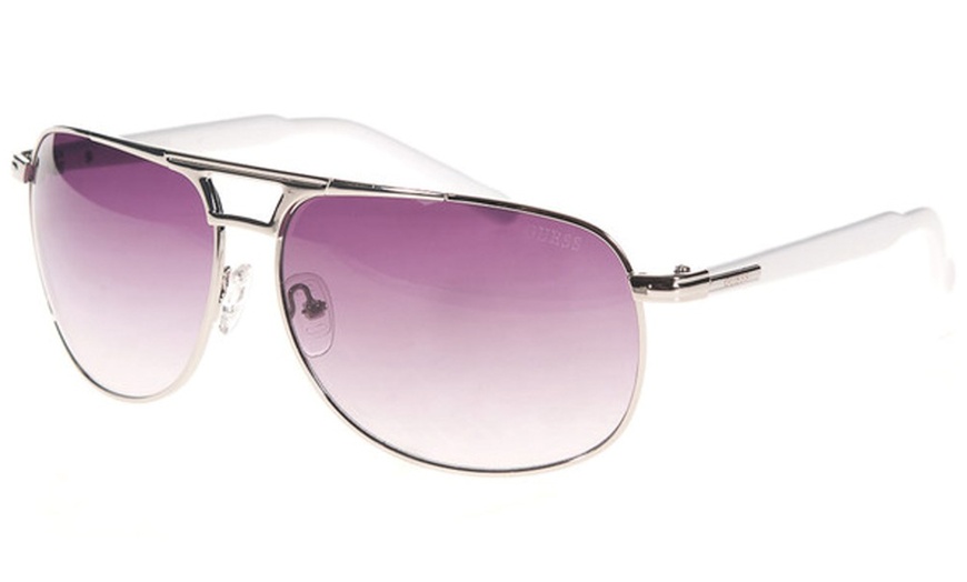 Image 13: Guess Unisex Sunglasses