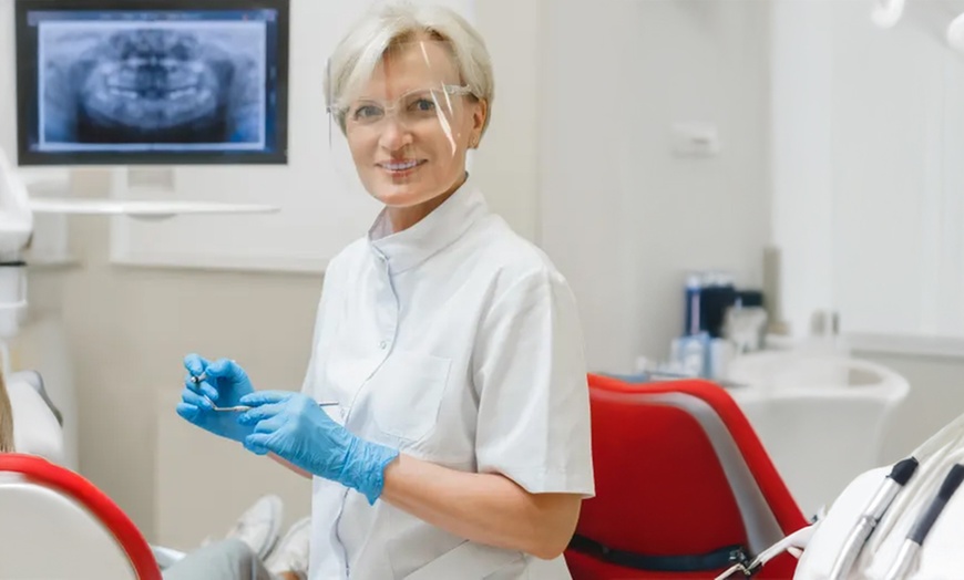 Image 5: Get a Dental Checkup with Cleaning and X-Rays