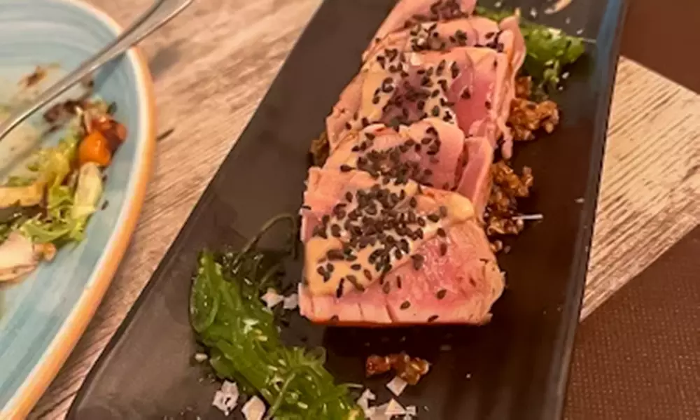 Menú completo clásico o prémium para 2 o 4 con opción a vino