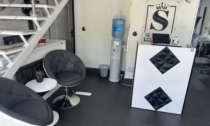 Image 9: 1 o 3 sesiones de tratamiento facial con vitaminas o masaje