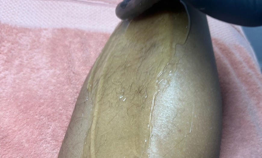 Image 3: Get One or Two Brazilian Sugaring Treatments@ 54% 