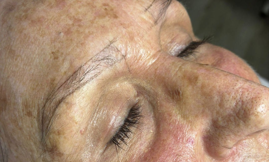 Image 2: Micropigmentación entre pestañas, labios, shading en cejas o eyeliner
