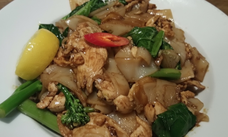 Image 7: Get Cocktail & Tapas for Two, Four, or Six: Perfect Night Out!